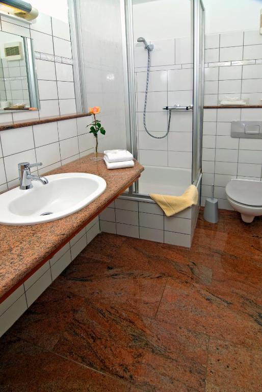 Hotel Am Schwan Düsseldorf Habitación foto